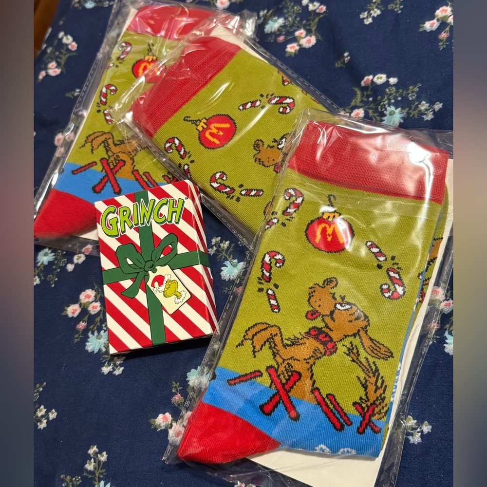 McDonalds The Grinch Holiday Socks 2025 Lot Of 3 Pairs Card Game Brand New Gift
